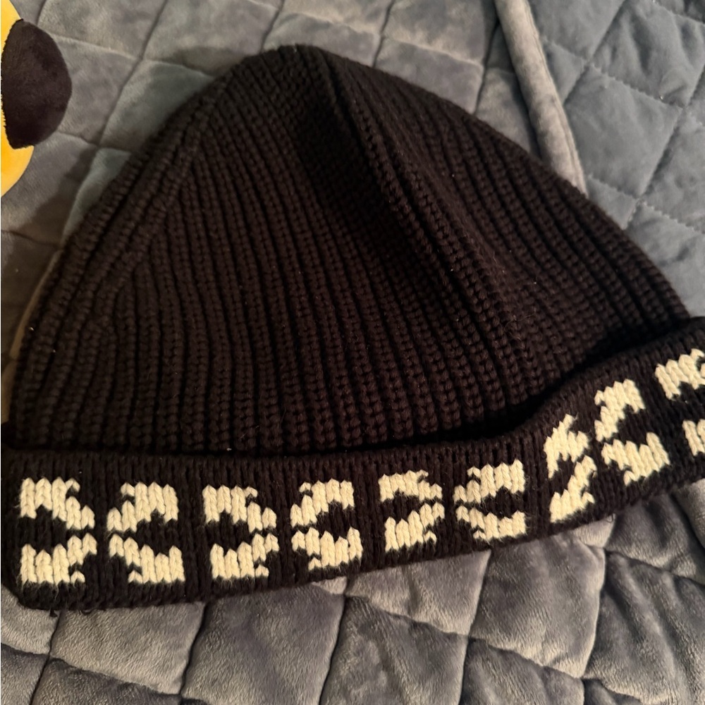 Off-White Black and White Knit Beanie